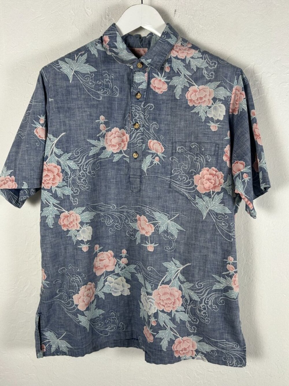 90s Vintage Mark Raysten Floral Hawaiian Shirt Blue Pullover Short Sleeve Pocket